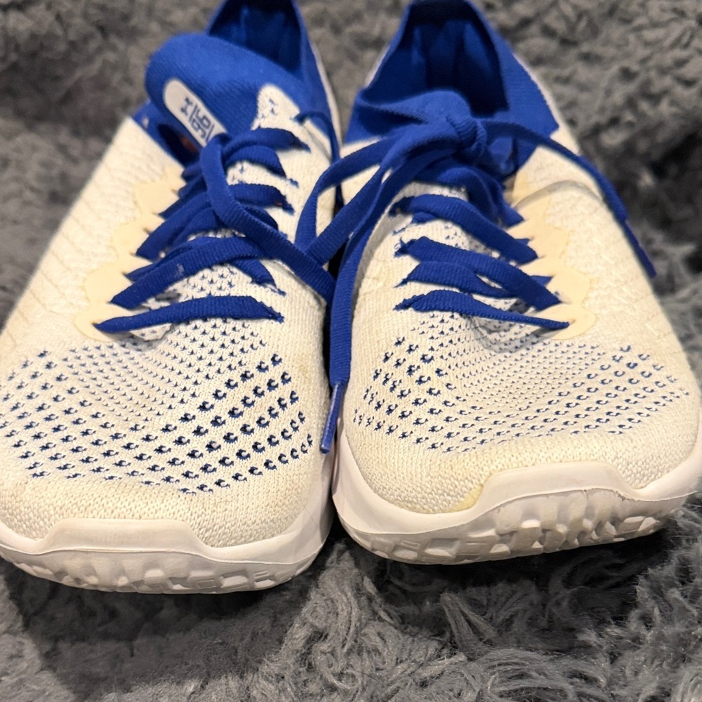Under Armour Cream and Blue Athletic Shoes - Picture 7 of 8